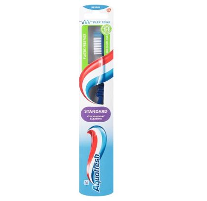 Четка за зъби Aquafresh Standart Medium