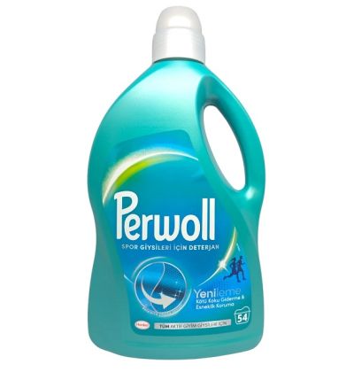 Течна прах Perwoll 54пр за спортни дрехи 2.97л